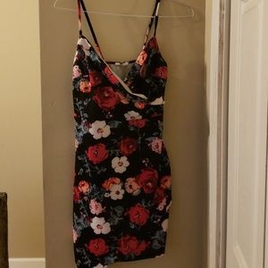 Floral mini